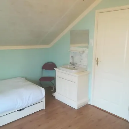 Elbahof, Goed En Goedkoop! Bed & Breakfast Hem