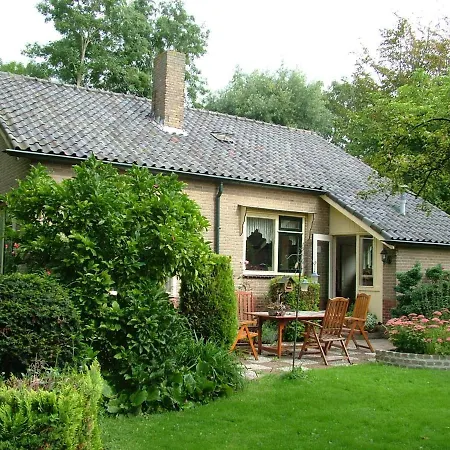 Elbahof, Goed En Goedkoop! Bed and breakfast Hem