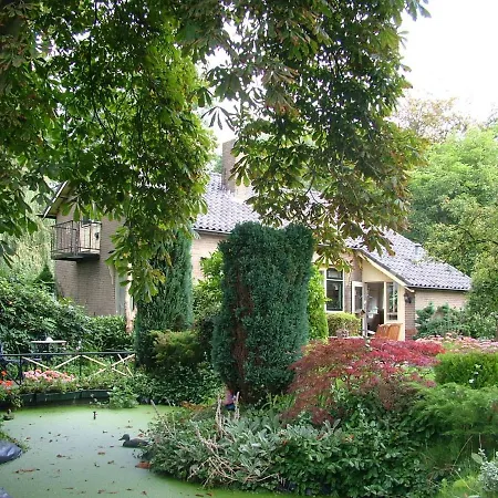 Bed and breakfast Elbahof, Goed En Goedkoop! *