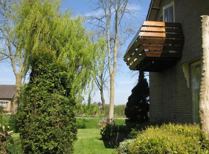 Elbahof, Goed En Goedkoop! Bed & Breakfast *